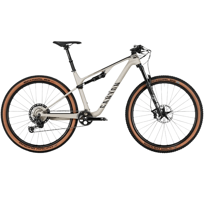 Canyon Lux Trail CF, Carbon moutainbike, mountainbike i carbon, Cross-country mountainbike, Canyon mtb, Mountainbike test 2023 - Top 5 bedste MTB til prisen, Mountainbike test, bedste mtb, bedste mountainbike, dame mountainbike, herre mountainbike, mountainbike mærker, begynder mountainbike, billig mountainbike, Cannondale, Scott, Specialized, TREK, Giant, Jensen, disc, carbon mtb, aluminium, mtb affjedring, støddæmpende, komfort, dropper post sadel, størrelse, trail, cykling i skoven, terræn, sort mountainbike